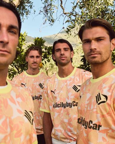 palermo_26_27_puma_away_kit_e.jpg