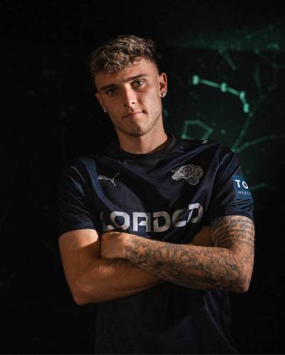 derby_county_26_27_puma_third_kit_b.jpg