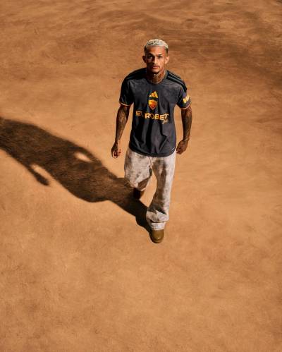 as_roma_26_27_adidas_third_kit_f.jpeg