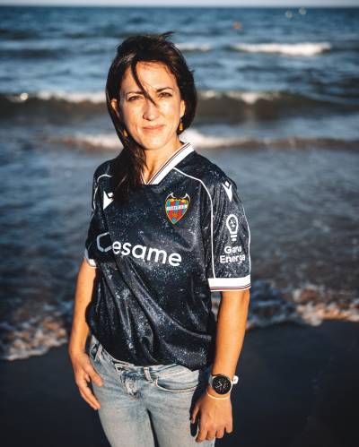 levante_26_27_macron_fourth_kit_a.jpeg