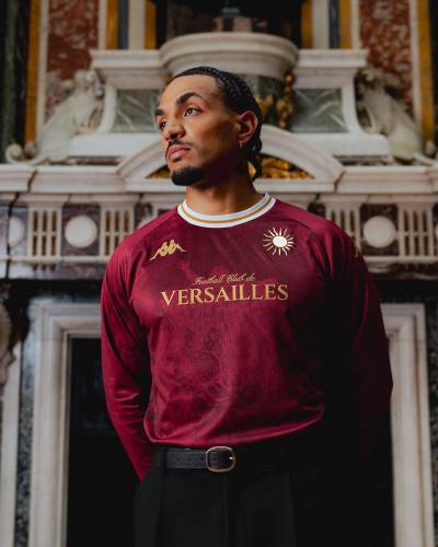 versailles_26_27_kappa_third_kit_a.jpg
