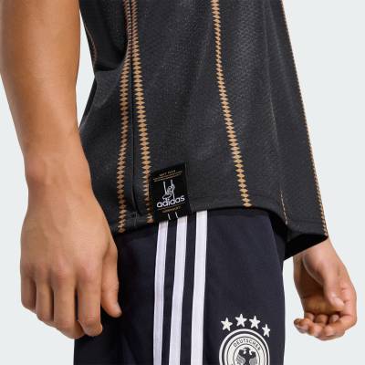 germany_2026_adidas_third_kit_6.jpg