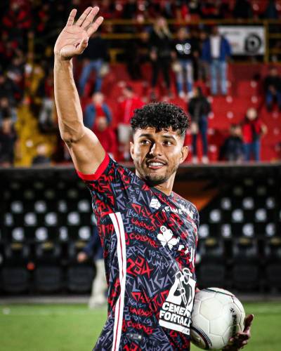 liga_deportiva_alajuelense_2023_kelme_third_kit_e.jpeg