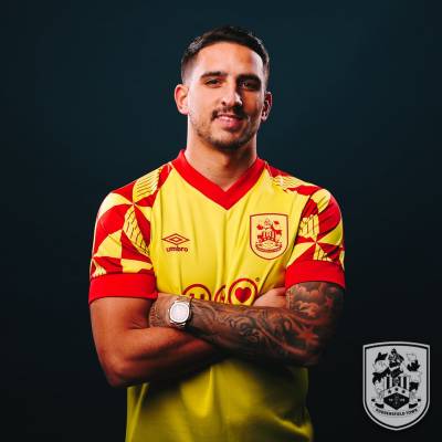 huddersfield_town_2022_23_umbro_charity_shirt_b.jpeg