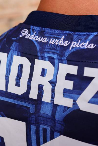 padova_2022_2023_third_kit_4.jpg