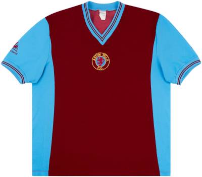 aston_villa_1981-82_le_coq_sportif_home_shirt_1.jpg