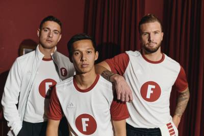 fortuna_dusseldorf_2023_adidas_paul_janes_jersey_a.jpeg