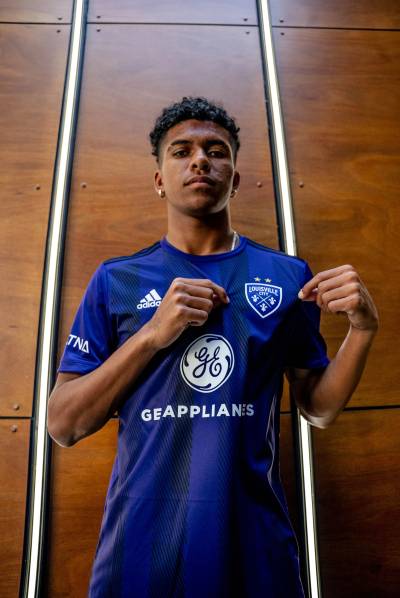 louisville_city_2023_adidas_home_kit_h.jpg