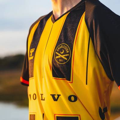 charleston_battery_2023_hummel_home_kit_3.jpg