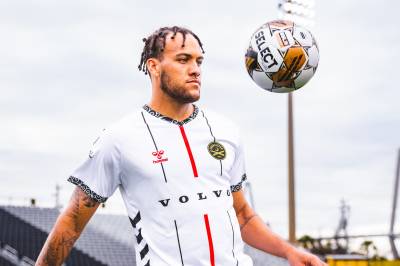 charleston_battery_2023_hummel_away_kit_4.jpeg