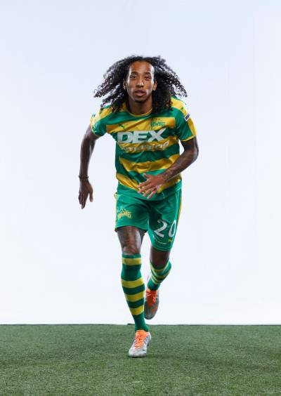 tampa_bay_rowdies_2023_puma_home_kit_b.jpeg