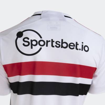 sao_paulo_2023_adidas_home_kit_e.jpg