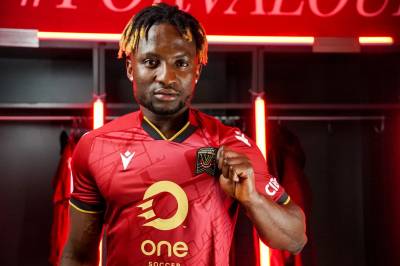 valour_fc_2023_macron_home_kit_e.jpeg