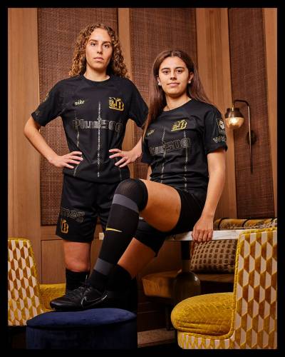 bsc_young_boys_2023_nike_125th_anniversary_shirt_b.jpeg