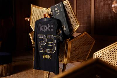 bsc_young_boys_2023_nike_125th_anniversary_shirt_j.jpeg