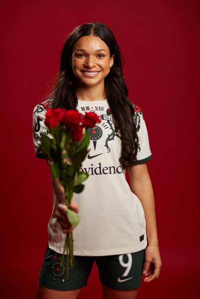 portland_thorns_2023_nike_away_kit_a.jpeg