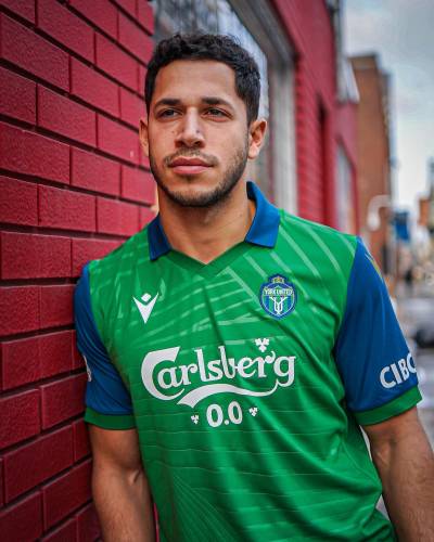 york_united_2023_macron_away_kit_i.jpeg