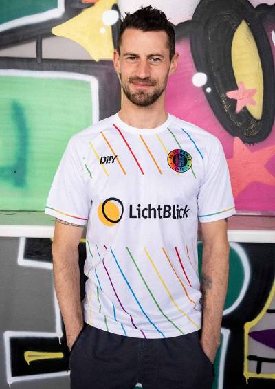 st_pauli_2023_akab_white_shirt_a.jpeg