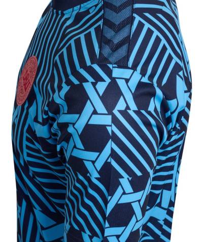 denmark_2023_hummel_pre_match_shirt_6.jpg