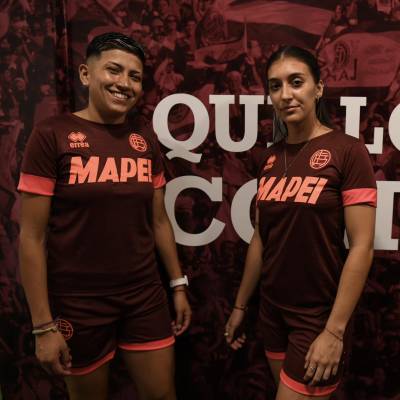 lanus_2023_errea_home_away_kits_g.jpeg