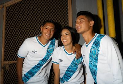 guatemala_2023_24_umbro_home_kit_a.jpeg