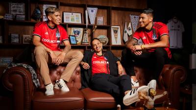 colo_colo_2023_adidas_away_kit_f.jpeg