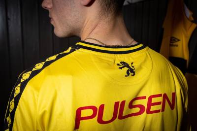 if_elfsborg_2023_umbro_home_kit_e2.jpeg