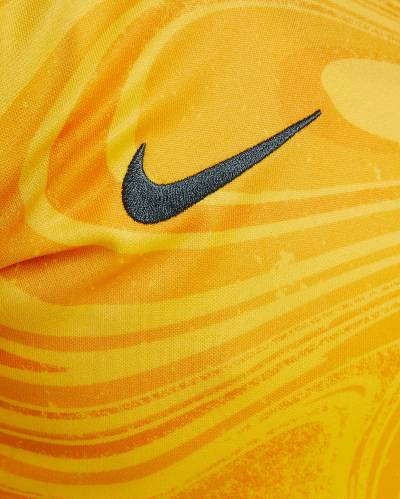australias_2023_nike_womens_home_shirt_4.jpeg