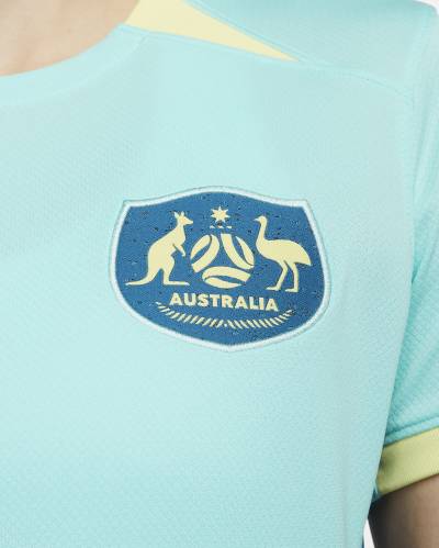 australia_2023_nike_womens_away_shirt_5.jpeg