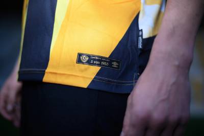 dynamo_dresden_2023_umbro_70th_anniversary_shirt_f.jpeg