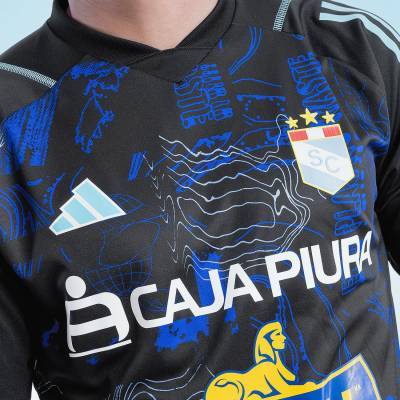 sporting_cristal_2023_adidas_earth_day_shirt_d.jpg