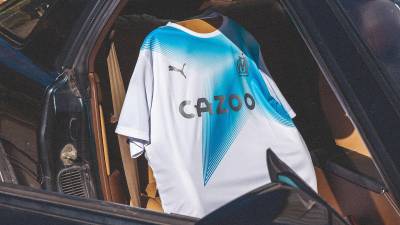 olympique_marseille_2023_puma_celebration_shirt_c.jpeg