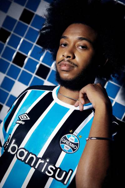 gremio_2023_24_umbro_home_kit_3.jpeg