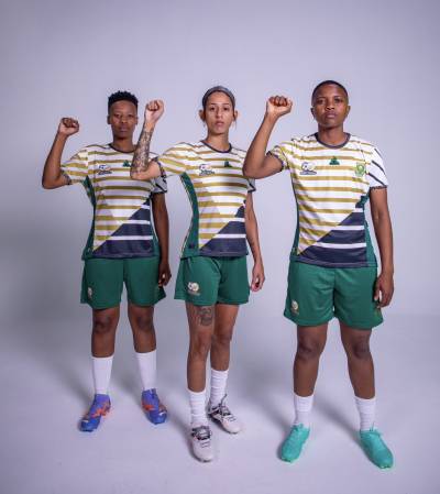 south_africa_2023_le_coq_sportif_away_kit_a.jpeg