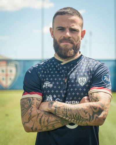 cagliari_2023_sant_efisio_shirt_b.jpeg