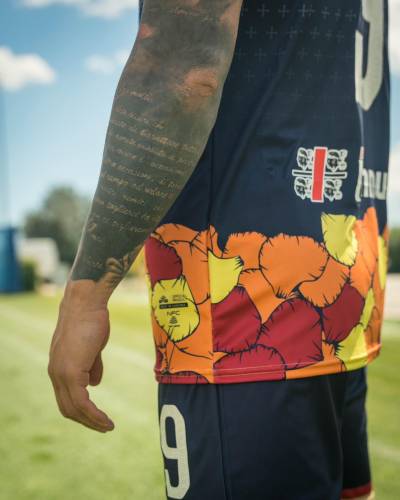 cagliari_2023_sant_efisio_shirt_c.jpeg
