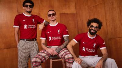 liverpool_2023_24_nike_home_kit_1.jpeg