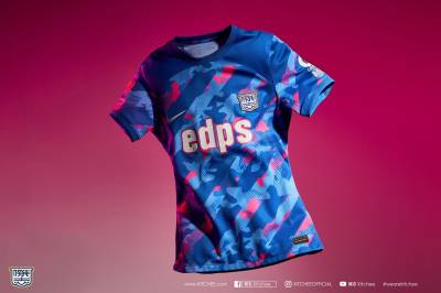 kitchee_sc_2023_24_nike_home_kit_a.jpeg