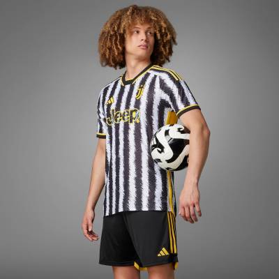 juventus_2023_24_adidas_home_kit_1.jpg