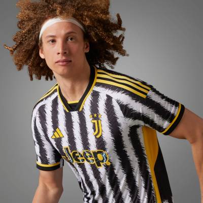 juventus_2023_24_adidas_home_kit_3.jpeg