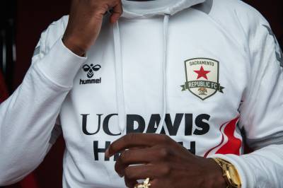republic_fc_2023_hummel_away_kit_a.jpeg