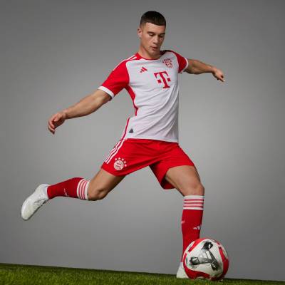 bayern_munich_2023_24_adidas_home_kit_e.jpg