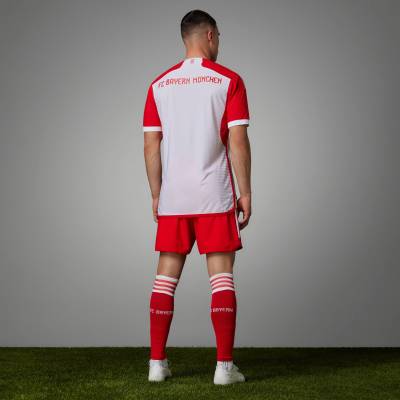 bayern_munich_2023_24_adidas_home_kit_g.jpg