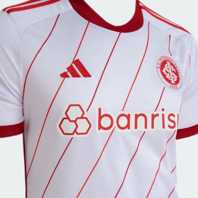 internacional_2023_24_adidas_away_kit_j.jpg