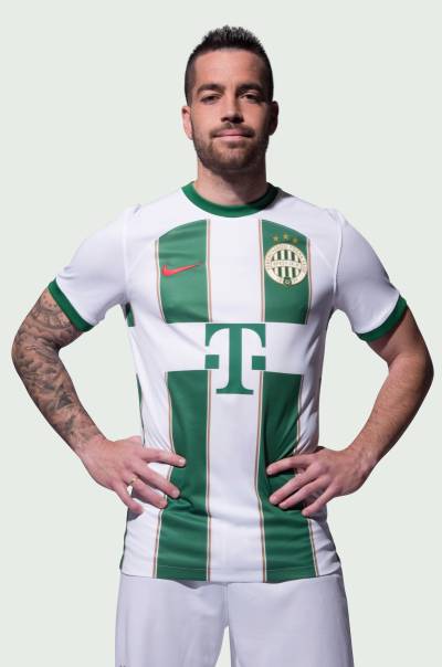 ferencváros_2023-24_nike_home_kit_a.jpeg
