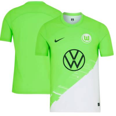 wolfsburg_2023_24_nike_home_kit_e.jpg