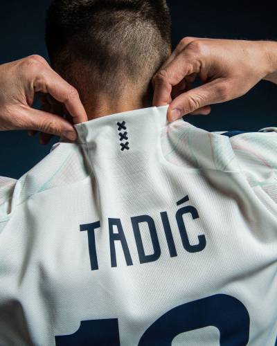 ajax_2023_24_adidas_away_kit_f.jpeg