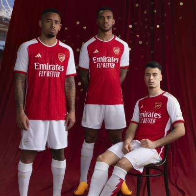 arsenal_2023_24_adidas_home_kit_a.jpg