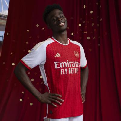 arsenal_2023_24_adidas_home_kit_d.jpg