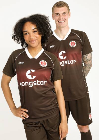 st_pauli_2023_24_diiy_home_kit_g.jpeg